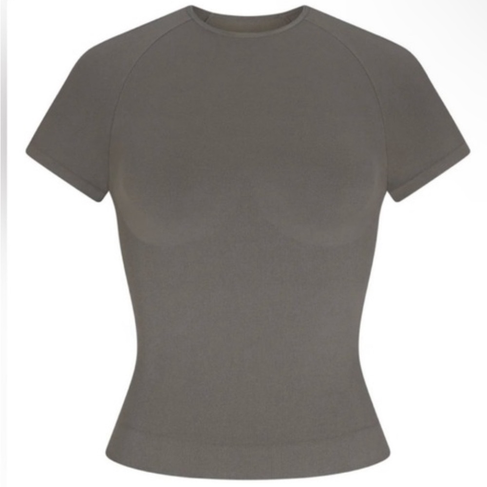 SKIMS  fits everybody gunmetal short sleeve Skims T Shirt Sz. S